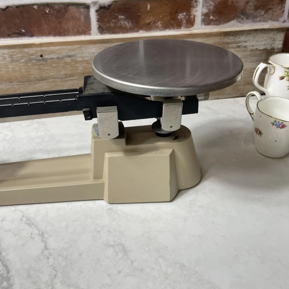 OHAUS TRIPLE BEAM BALANCE 700 / 800 SERIES 2610g 5lb 2oz CAPACITY SCALE